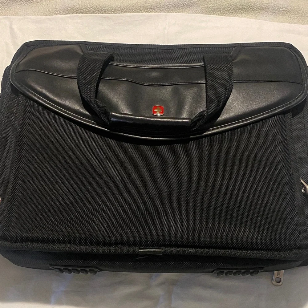 SwissGear Black Professional Briefcase
